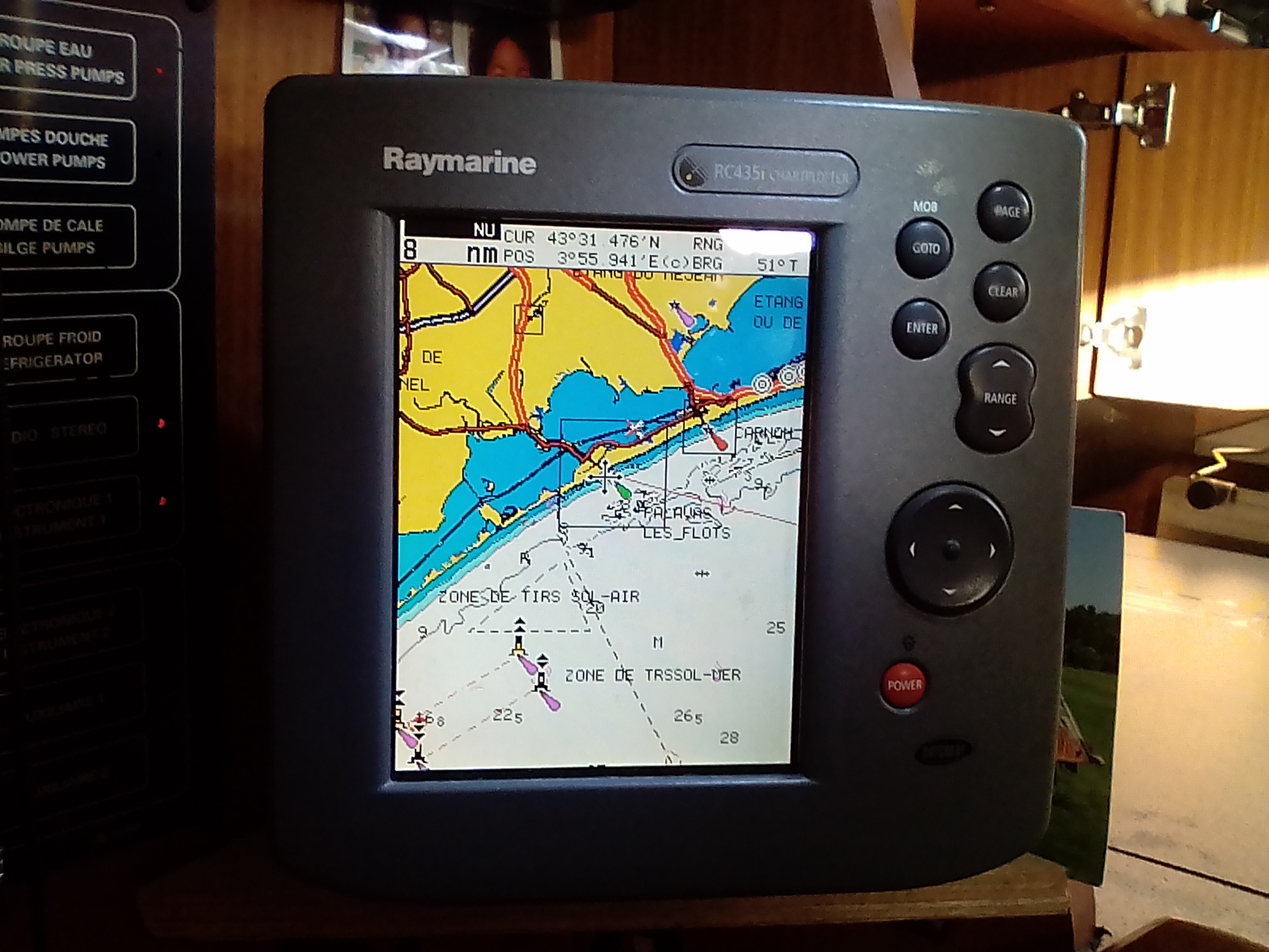 gps Raymarine