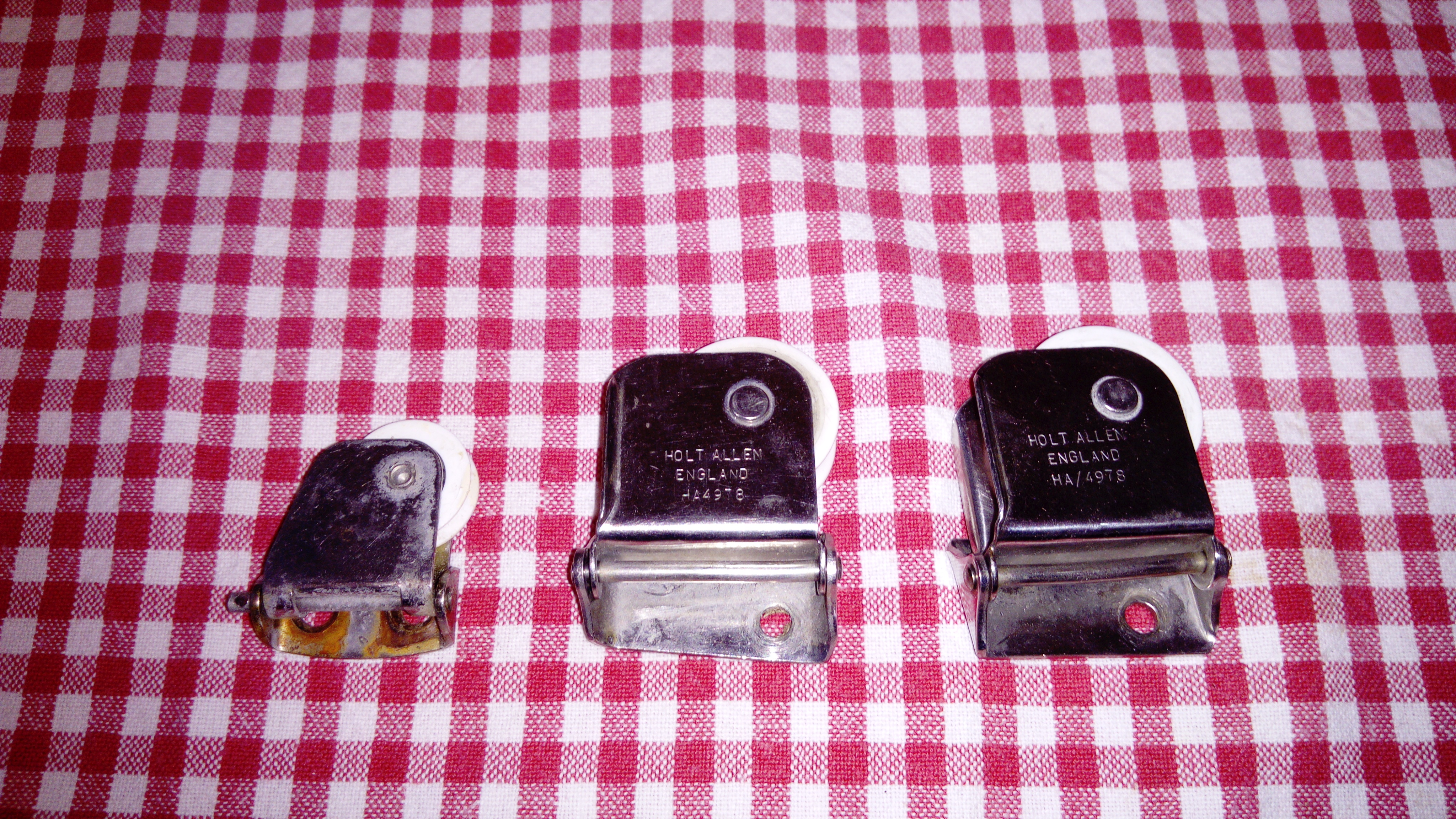 Ensemble de 3 poulies basculantes 1×22 et 2×29 mm Holt Allen