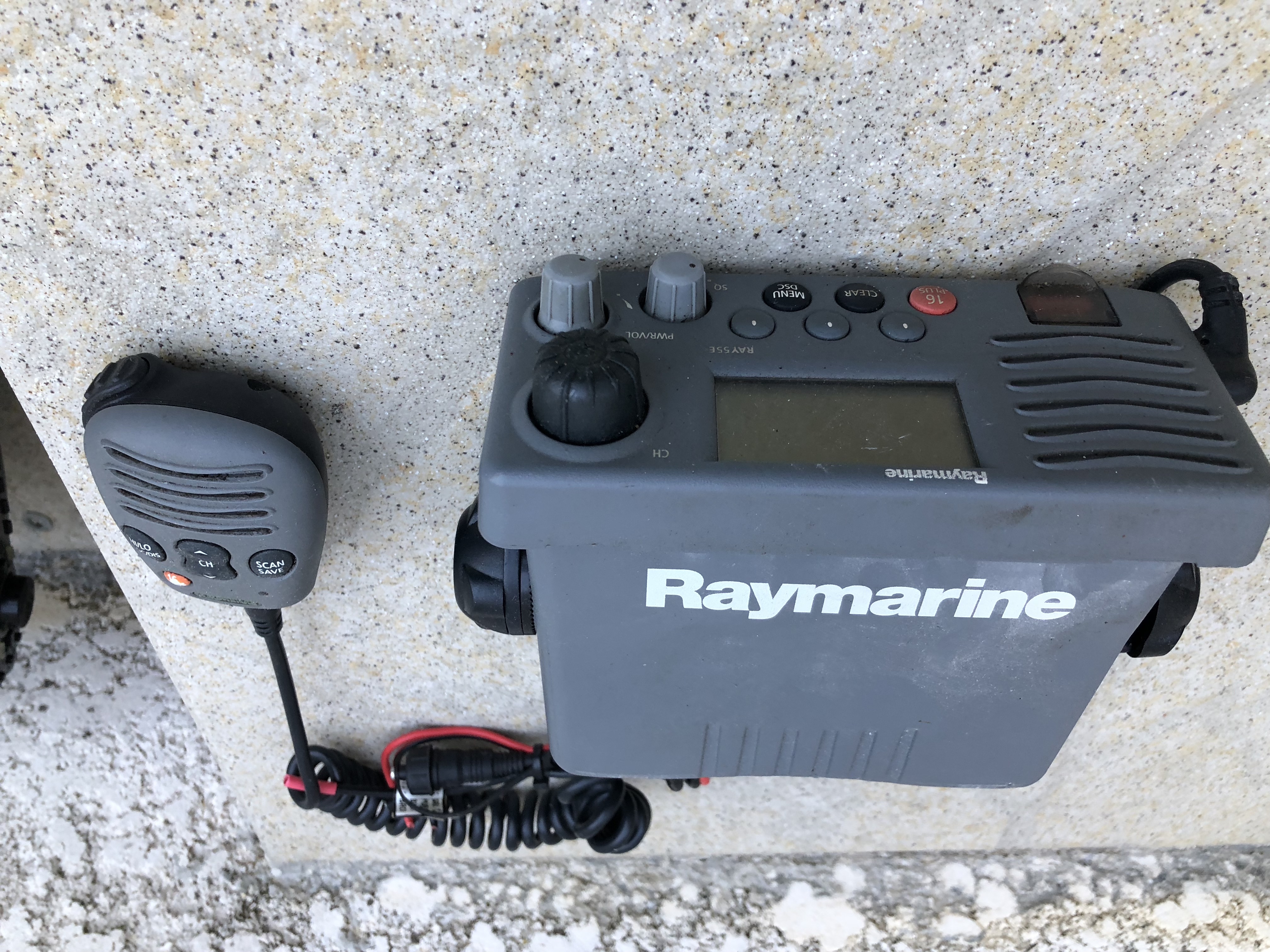 Electronique d’occasion Raymarine