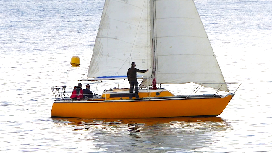 LOCATION VOILIER 9 M SUPER CHALLENGER MKIII DANS LE VAR TOUTE L’ANNÉE