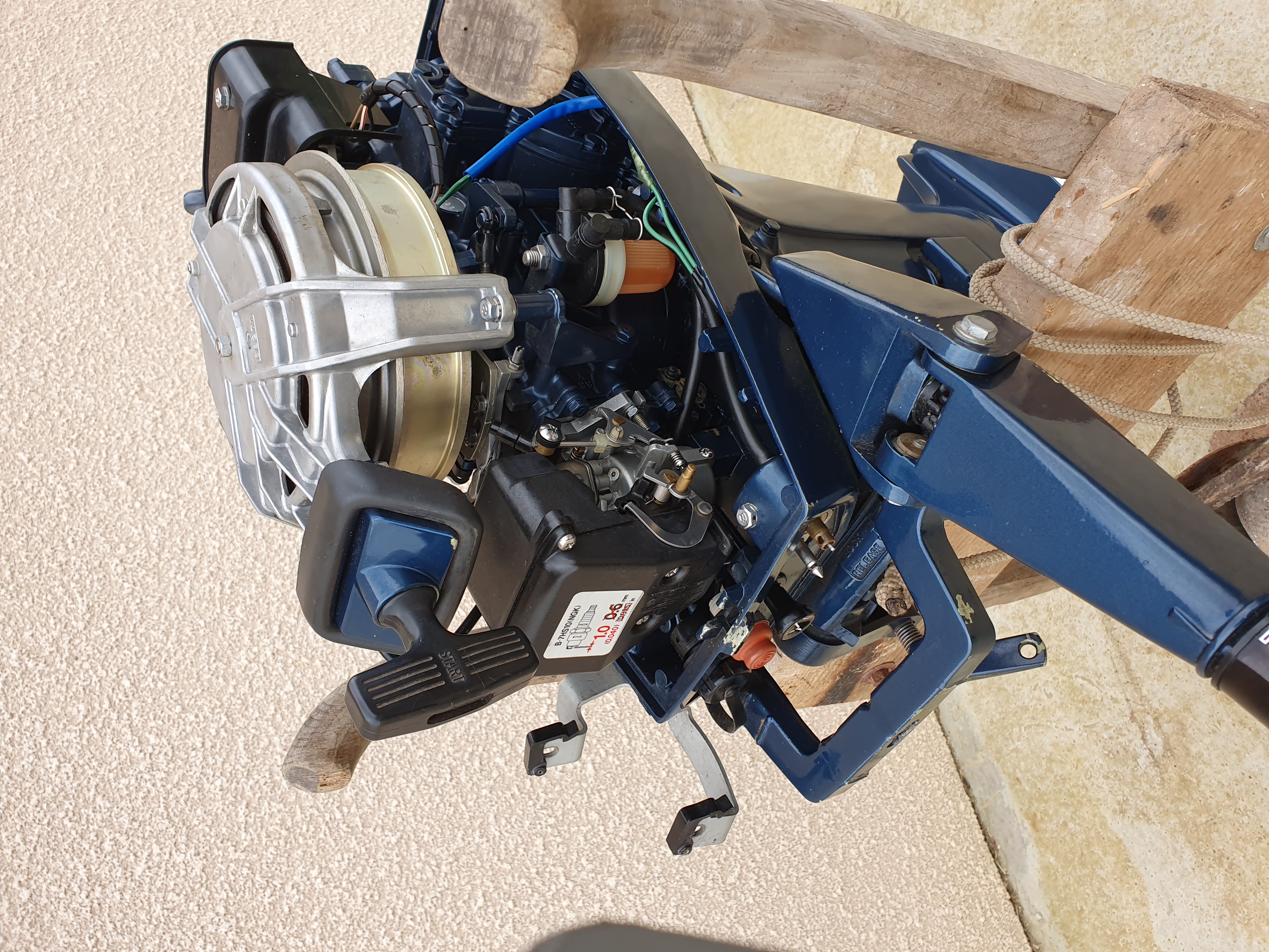 Moteur yamaha 9.9ch