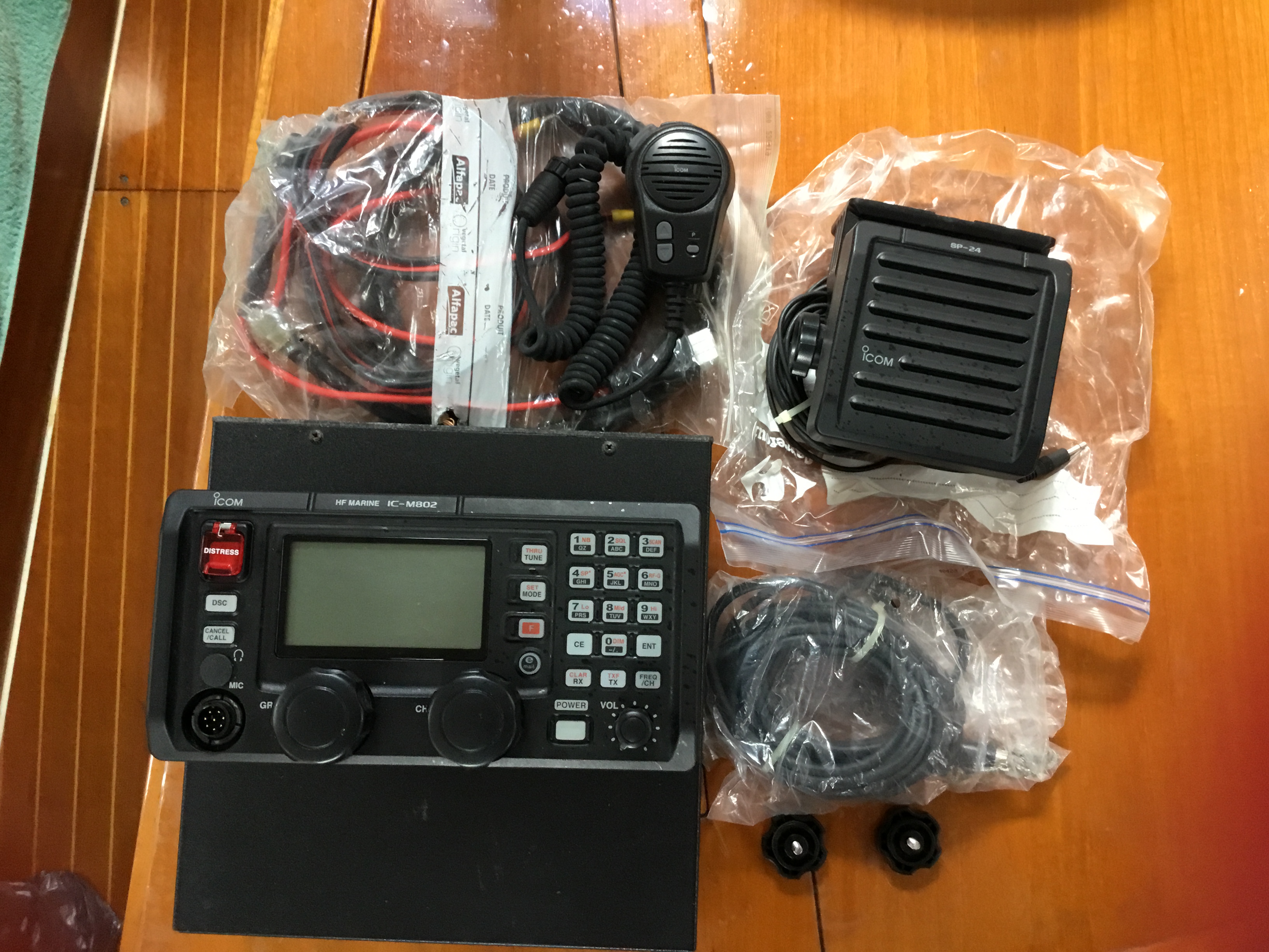 Radio BLU HF MARINE ICOM IC-802