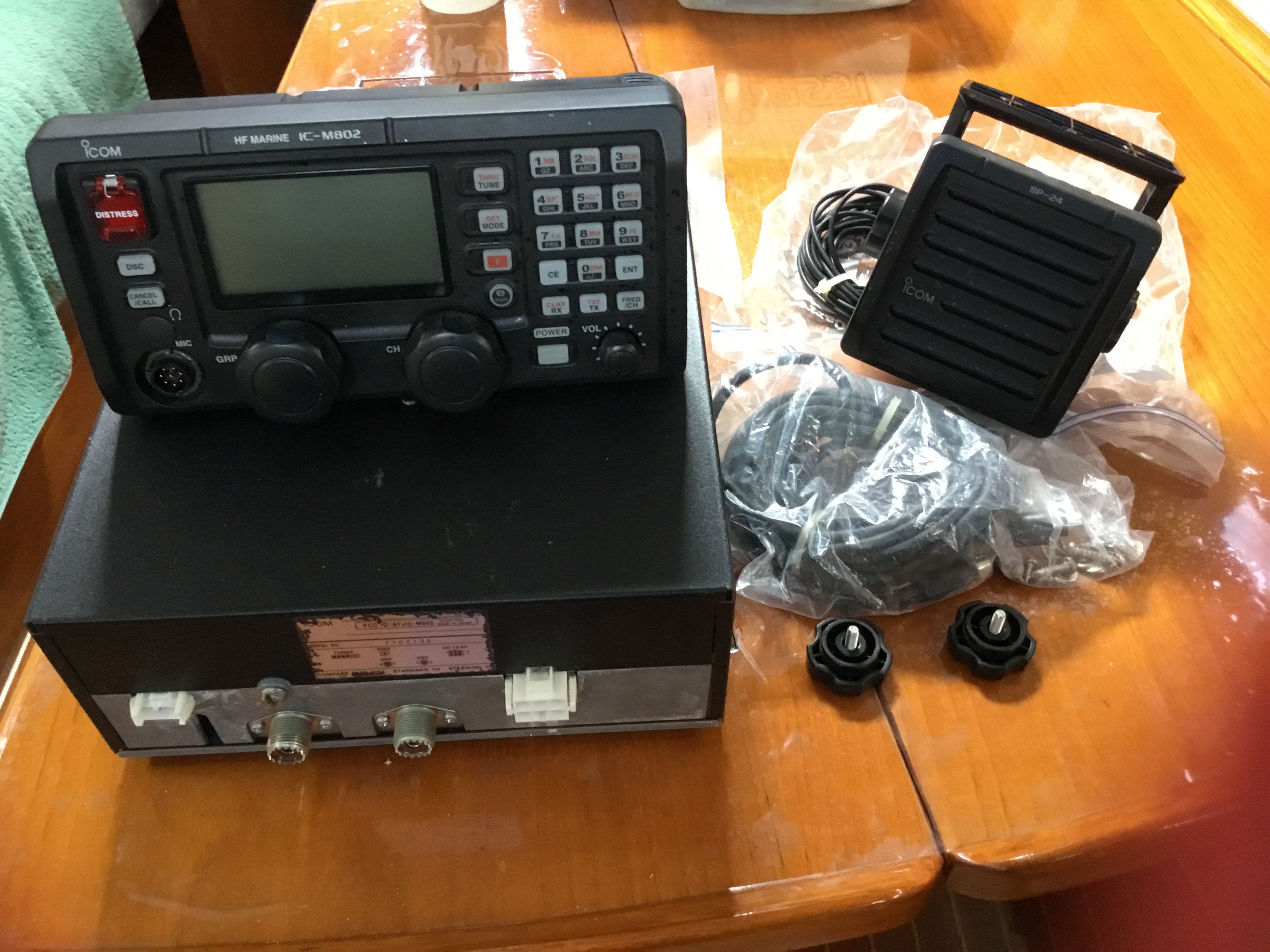 Radio BLU HF MARINE ICOM IC-802