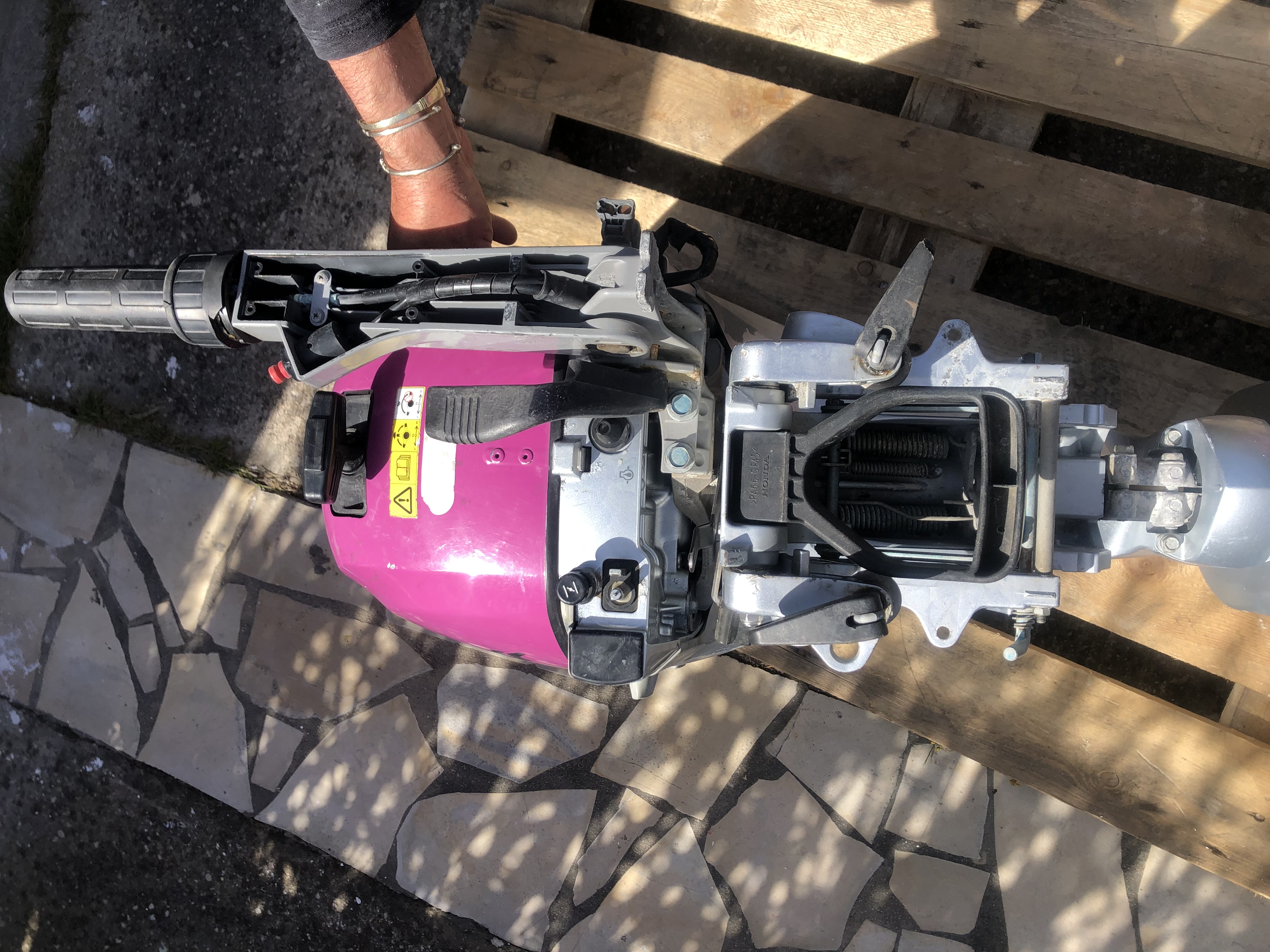 Moteur hors bord Honda 15cv