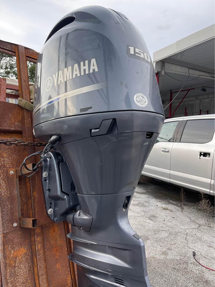 Slightly Used Yamaha 150HP 4-Stroke Outboard Motor Engine