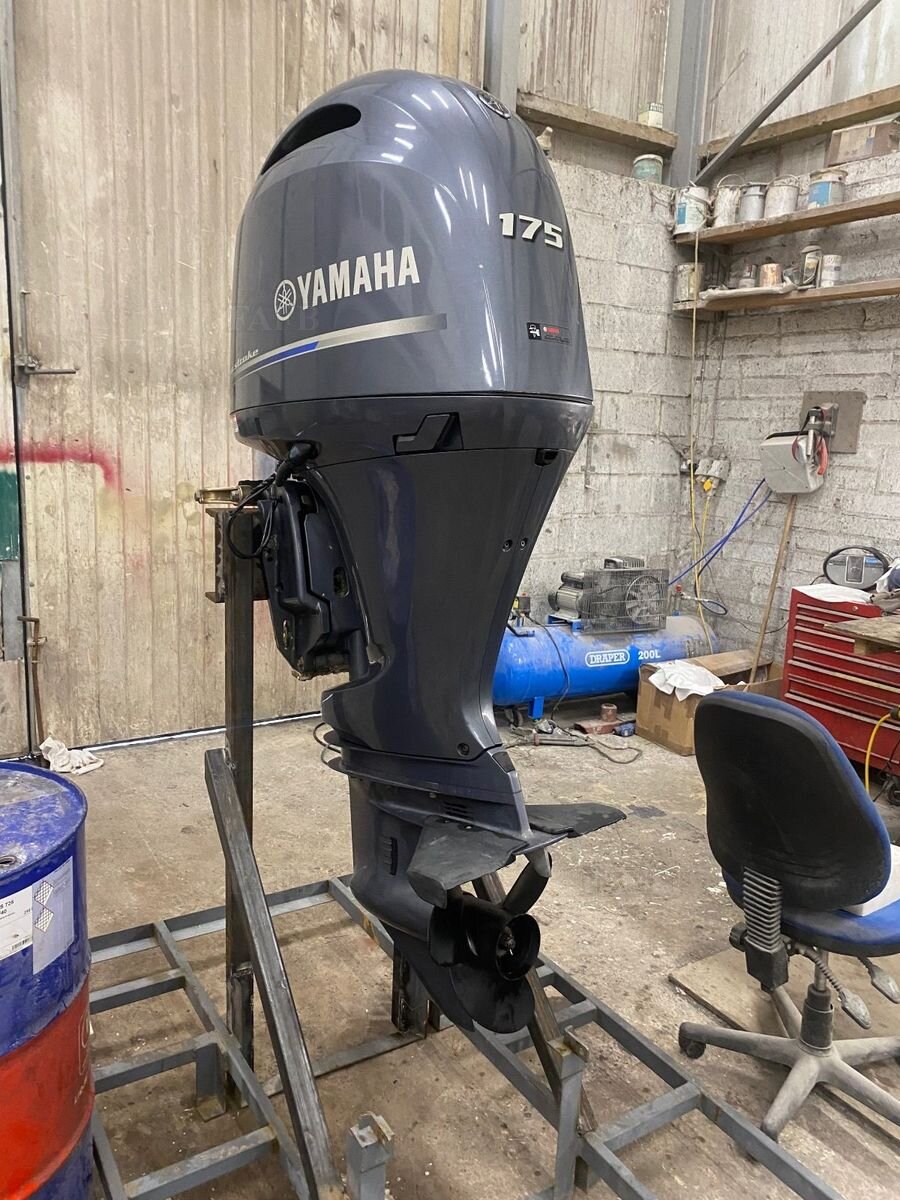 Slightly Used Yamaha 175HP 4-Stroke Outboard Motor Engine