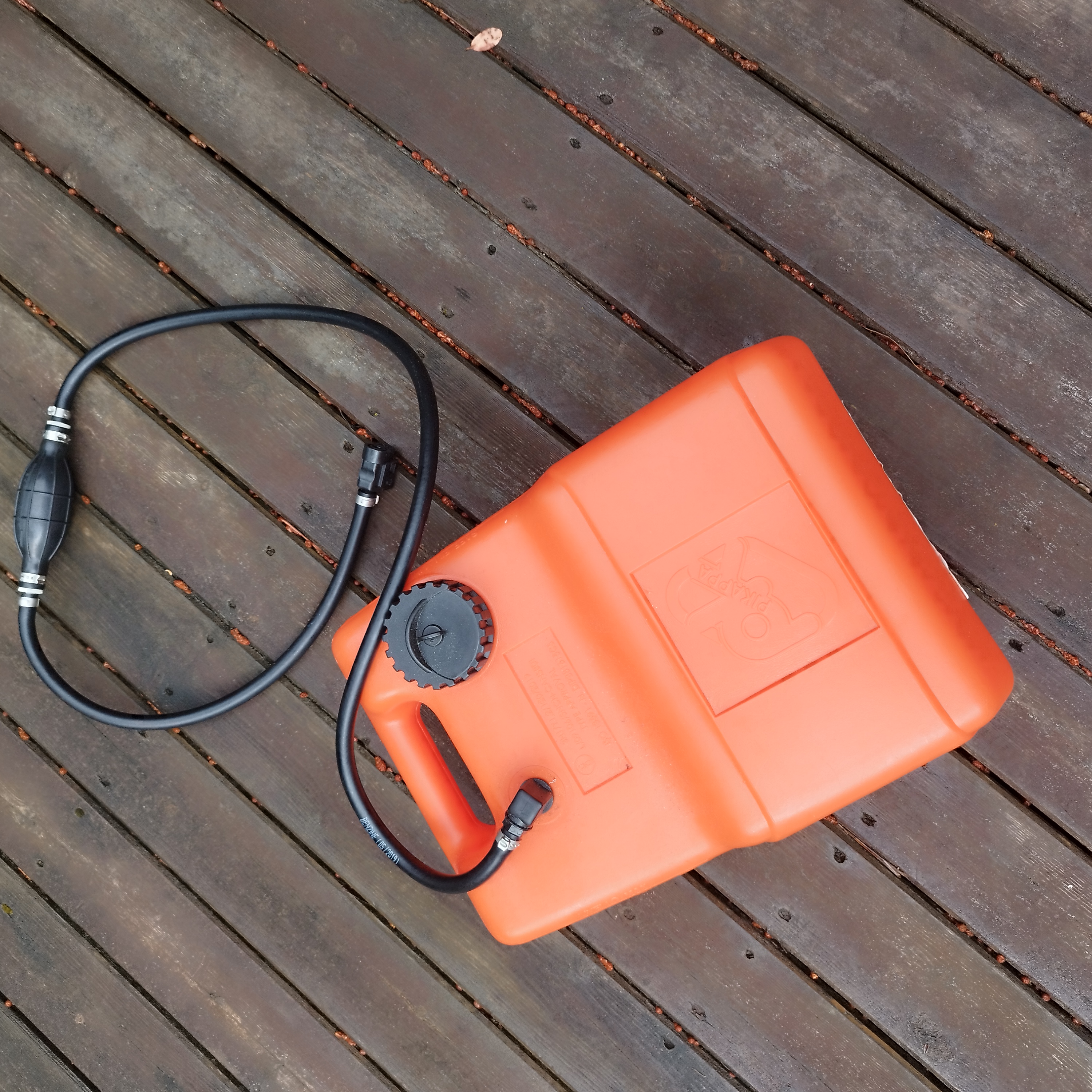 Reservoir 12L avec durite pour moteur Hors-bord